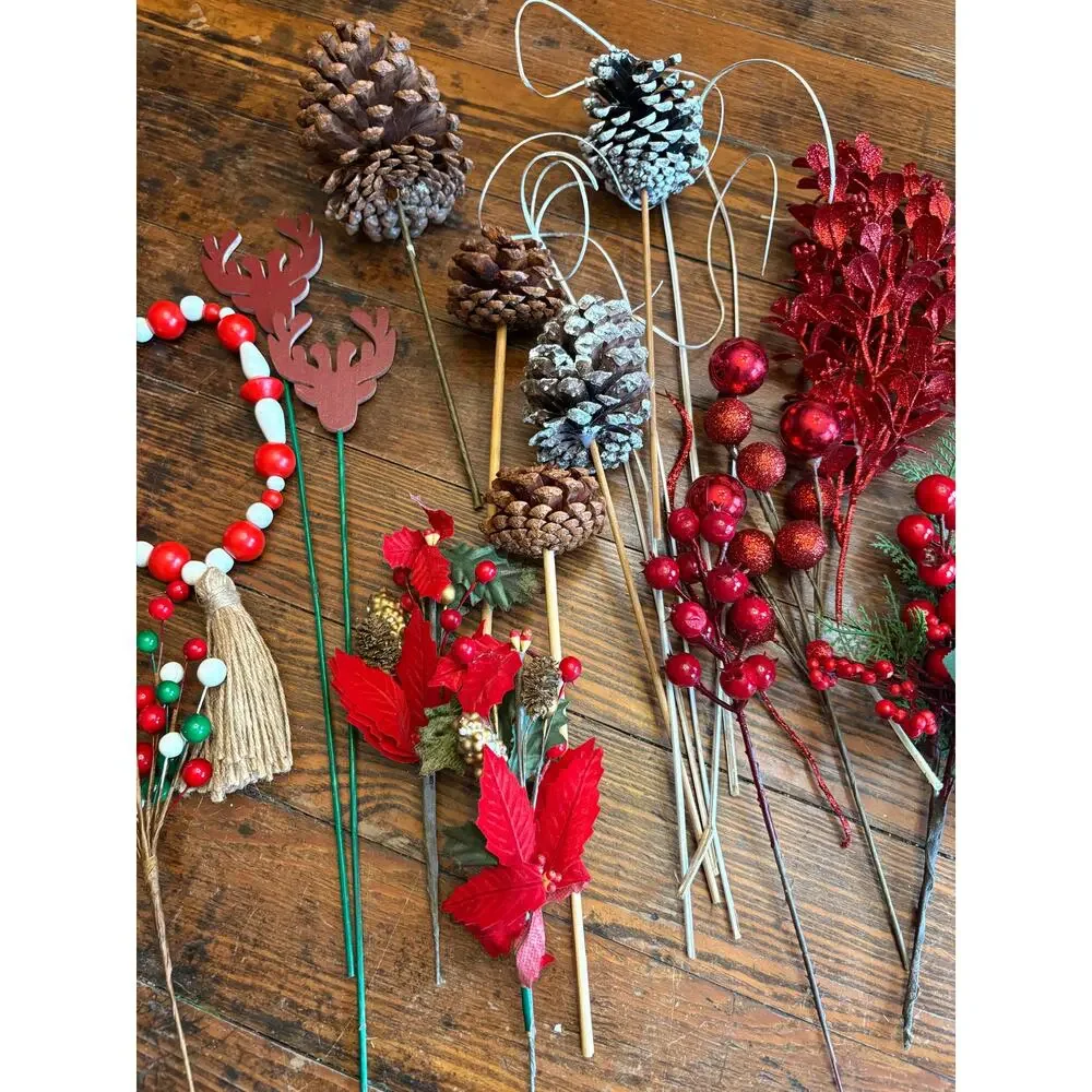 Lot of 20 Picks Berries Pinecones Baubles Beads Flowers for DIY Crafts Wreaths